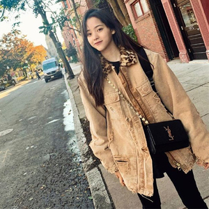 sandro hepburn欧阳娜娜冬豹纹毛领做旧牛仔外套宽松加棉派克服女
