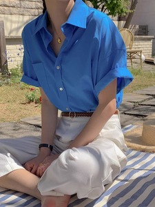 宝蓝色纯棉短袖衬衫女设计感小众2024夏季新款宽松休闲薄款衬衣