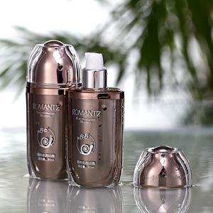 雅美姿蜗牛水润bb霜裸妆遮瑕强遮盖斑点痘印提亮肤色粉底液