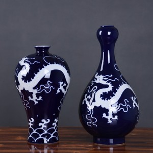 仿古瓷器元祭蓝景德镇陶瓷摆件做旧蓝釉白花龙纹梅瓶摆件古玩收藏