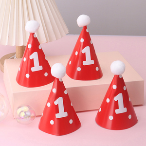 网红红色毛球波点百天周岁生日蛋糕装饰小帽子摆件儿童甜品装扮