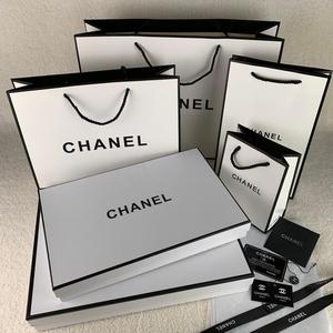 chanel香奈儿专柜袋子围巾衣服礼品盒子香水口红白色包装手提袋子