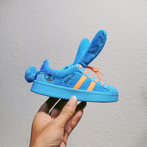 儿童蓝兔子板鞋加绒女童运动鞋2020冬季新款明星同款男童休闲潮鞋