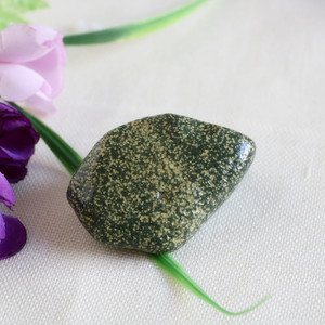 新疆克拉玛依金丝玉原石乌尔禾戈壁玉金丝玉泥彩玉奇石五彩玉