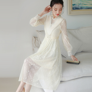 2019新款女装春季韩版套装裙超仙过膝修身白色网纱拼接蕾丝连衣裙