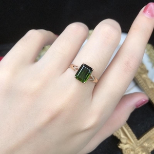 18K水晶翠绿镶钻石墨绿祖母绿宝石感合成戒女方形绿碧玺戒指饰品