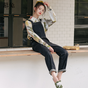 【88狂欢价】慕兔ins港风宽松连体牛仔背带裤女早秋2020