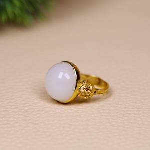 和田玉圆形蛋面戒指白玉籽料指环18k金镶玉戒子免费改圈口苏工