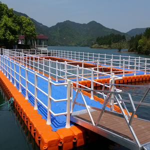 华诚水上浮筒平台塑料浮桥游艇码头钓鱼浮动码头摩托艇泊位浮桶