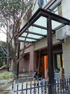 重庆市钢架阳光棚 玻璃雨棚