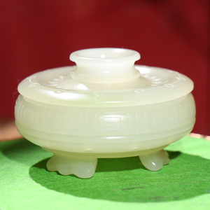 天然和田玉翠青料玉石小摆件商务礼品小香炉文玩收藏带证书74g