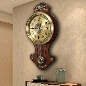 美式时钟挂钟客厅静音家用现代简约欧式时尚石英钟表金属摇摆挂表