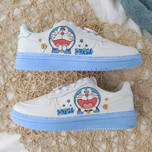 回力哆啦a梦联名爆改板鞋女夏季限量款aj克莱因蓝空军一号小白鞋