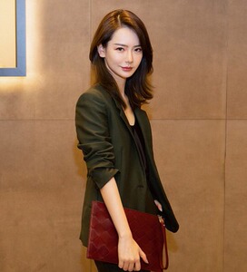 戚薇明星同款春秋小香风休闲西装套装职业韩版西服九分裤两件套女