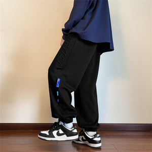 ins潮流裤子男春秋季青少年帅气长裤休闲运动裤搭配aj1板鞋穿卫裤