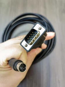 圆口md8针转db9串口 9针触摸屏通讯连接线 纯铜线芯带屏蔽 可定制