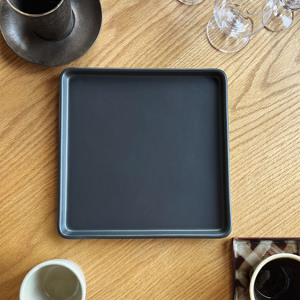 收集时光 雾面墨色正方盘 陶瓷平盘托盘 上菜大盘 茶器大托盘