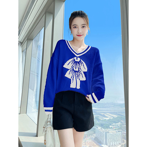 早春时尚针织克莱因蓝毛衣女2022年新款设计感小众春装针织衫女装