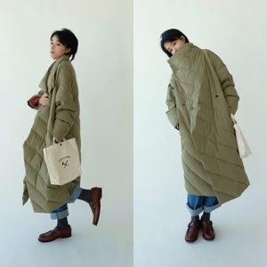 coziness/抹茶绿长款斜衍缝羽绒服