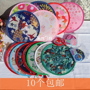 日本新款8英寸小布面绢扇夜市摆地摊折叠团扇日式和风折扇礼物