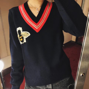 正品代购gucci古奇女装2019秋冬款条纹v领刺绣大蜜蜂针织羊毛衫