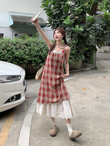 kumikumi假两件格纹蕾丝吊带连衣裙女夏季设计感宽松显瘦大摆长裙