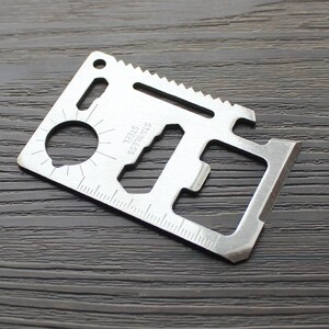 户外野营用品多功能军刀卡信用卡式卡片便携工具卡折叠刀