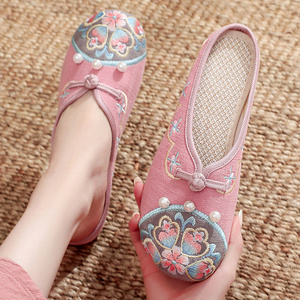 老北京布鞋夏季新款民族风搭配汉服包头珍珠拖鞋平底绣花布鞋女鞋