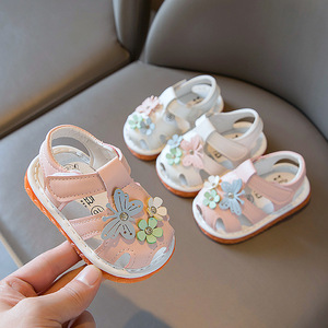女宝宝凉鞋2023春秋款儿童鞋子婴儿女童软底防滑女孩学步鞋叫叫鞋