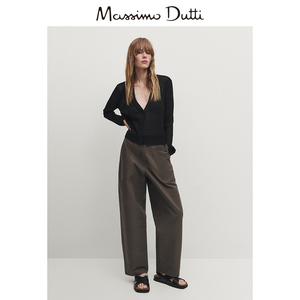 新品特惠  MassimoDutti2024女装 南法极简风优雅修身黑V领毛衣针织开襟衫06839573800