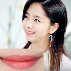 日常口红粉色裸色淡色颜色学生浅色初学者自然素颜适合夏天用的