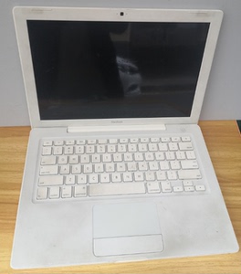 苹果a1370 a1465 a1466 a1398 a1286 a1502 a1297 1425笔记本充数