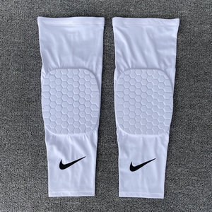 耐克nba篮球蜂窝防撞护膝运动跑步专业护腿套男女半月板护具装备