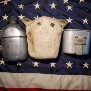 特价二战美军军版原品陆军空降师伞兵咔叽色帆布套m1910水壶套装