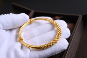 00小腰金珠宝淘宝六字真言黄金手镯实心50克新款古法金镯子妈妈款