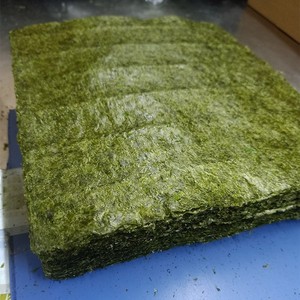 寿司海苔商用500张紫菜包饭专用原味大片装饭团海苔即食墨绿色a级