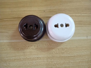 单插线板老式插座上海精工圆插座白色棕色明装插排两孔二眼插座