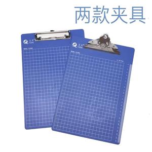 墙文件板夹子