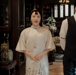 传家秦岚同款旗袍易钟灵复古电视剧衣服连衣裙张楠易钟秀同款刺绣