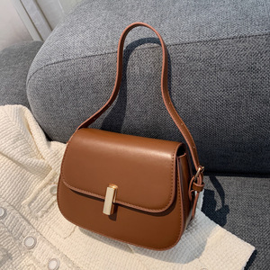 唯品会特卖女包包京东官方旗舰店官网2022年新款女士斜挎包单肩包