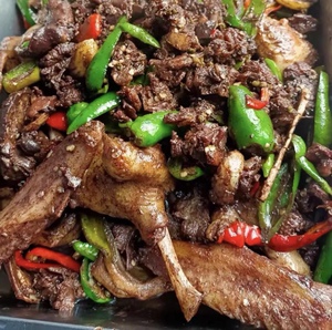 正宗农家散养三穗麻鸭贵州土特产血浆鸭现杀柴火现炒真空包装包邮