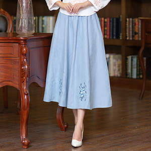 复古绣花丝绒半身裙女秋季新款民国风女装a字裙时尚百搭时尚长裙
