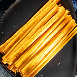 拾光悠味麦薄长辣棒/小短棍/香辣卷 中辣 网红辣条休闲麻辣零食