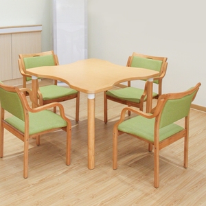 保椿养老院餐桌椅老年公寓适老化家具医养康养机构敬老院桌椅组合