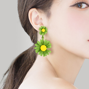 设计感时髦的饰品耳饰个性耳坠女韩国气质2021新款潮花朵抖音耳环