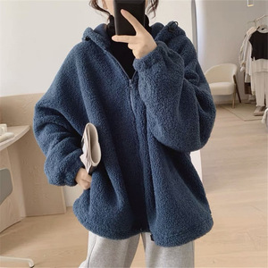 连帽羊羔毛外套女冬季新款宽松大码显瘦拉链加绒气质减龄加厚大衣