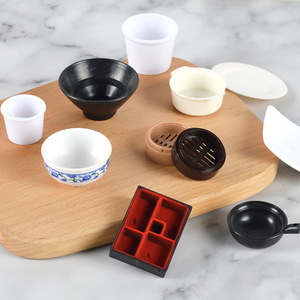 迷你微缩仿真青花瓷碗盘子蒸笼砂锅模型配件DIY食玩餐厨场景玩具