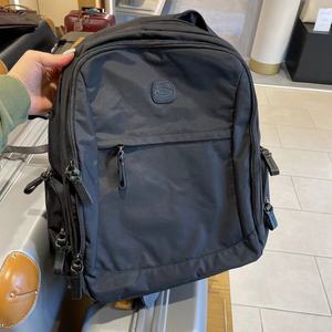 solin小零海外购brics 多层双肩包 br14