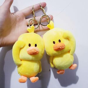 抖音同款小黄鸭钥匙扣挂件网红女可爱情侣钥匙链毛绒公仔包包挂件