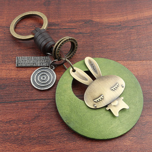 精美动漫可爱流氓兔子钥匙扣木质饰品牛皮配件挂件创意手工小礼品